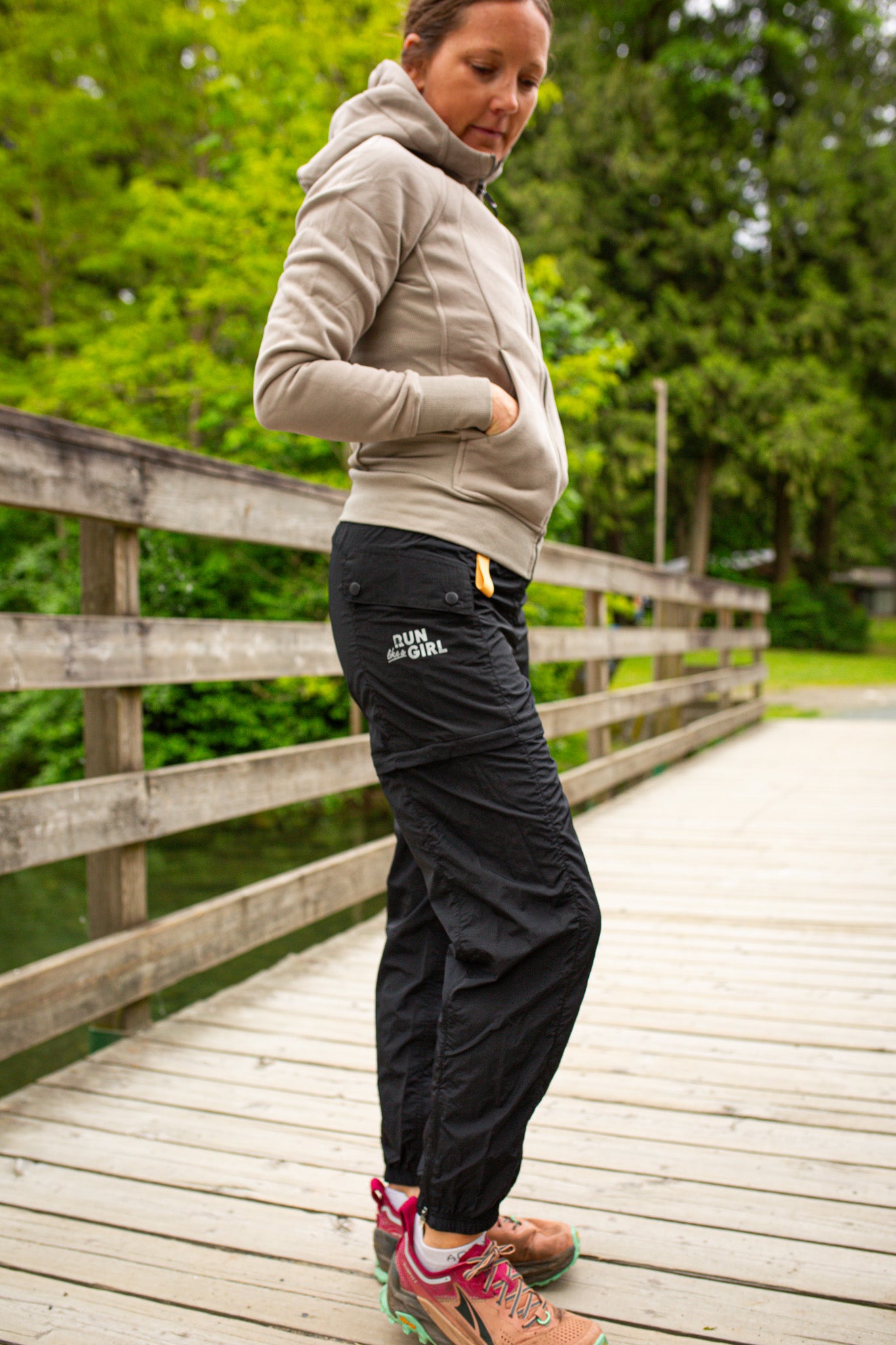 Let It Flow Sweater 3.0 - Full Zip Hoody Logo Arm