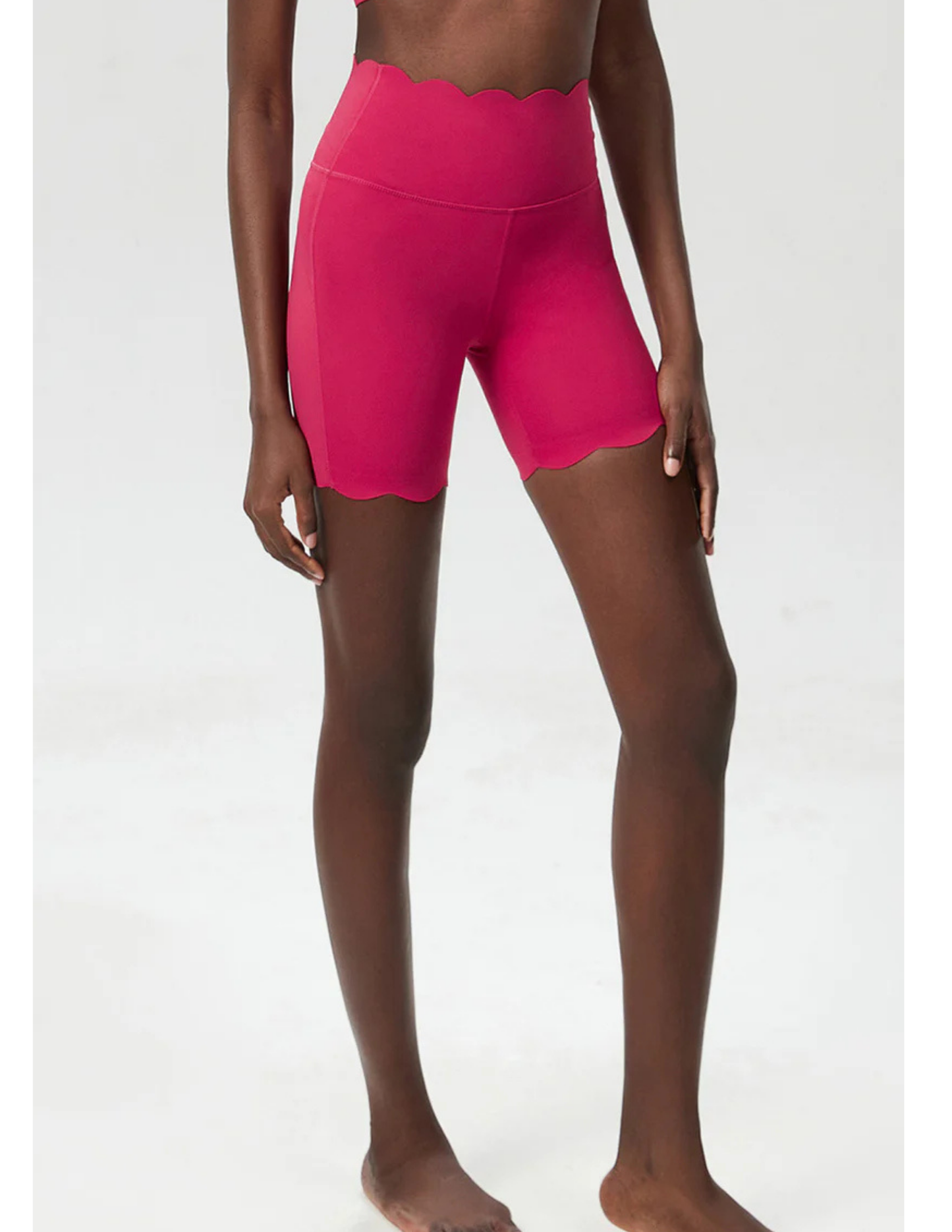 Wave Lift Tight Shorts