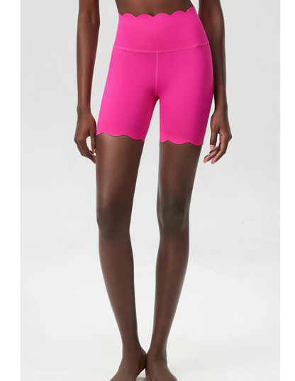 Wave Lift Tight Shorts
